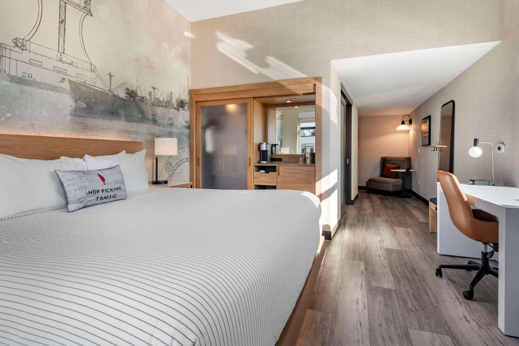 Cambria Hotel Portland Downtown Old Port 外观 照片