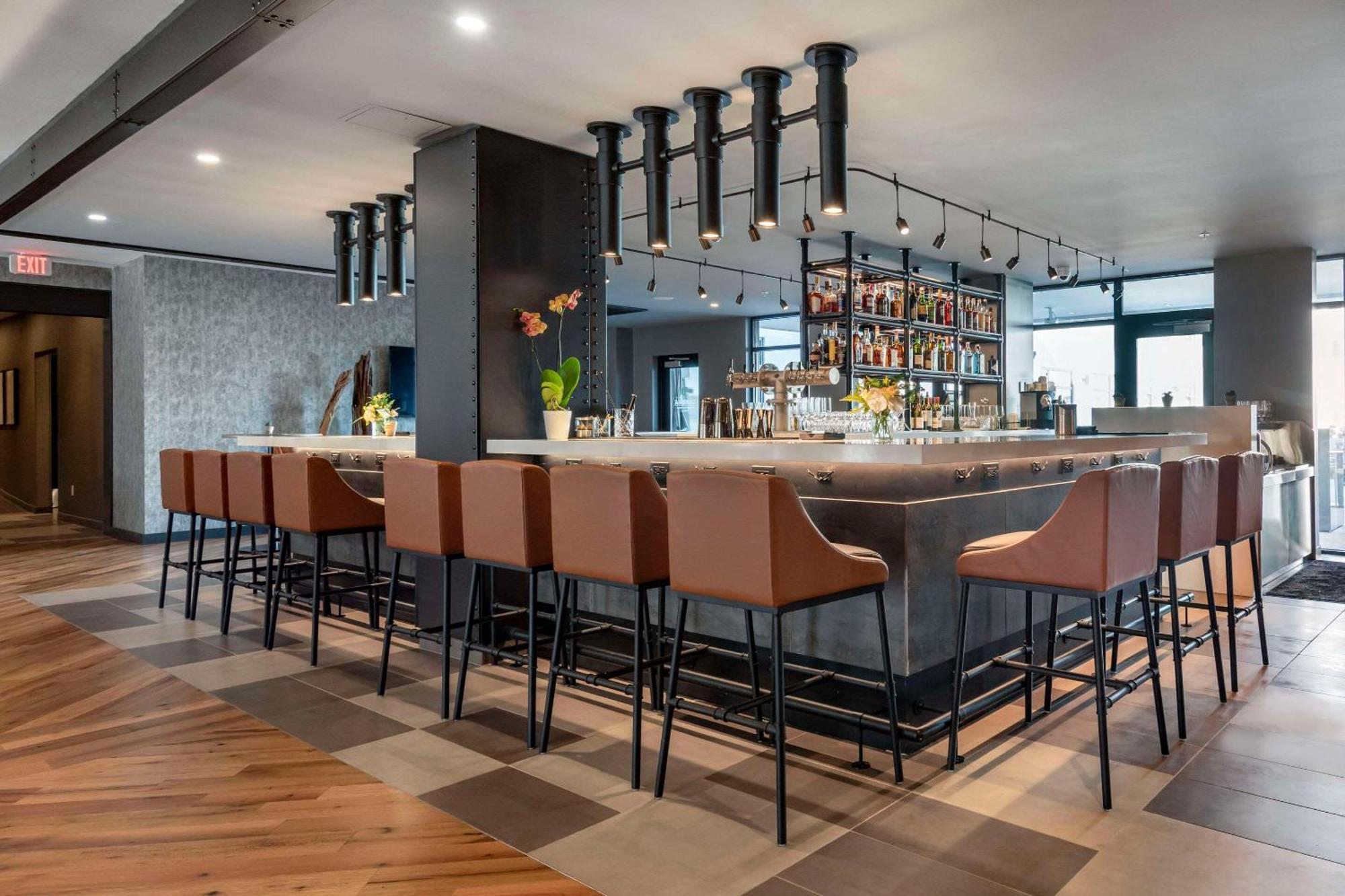 Cambria Hotel Portland Downtown Old Port 外观 照片