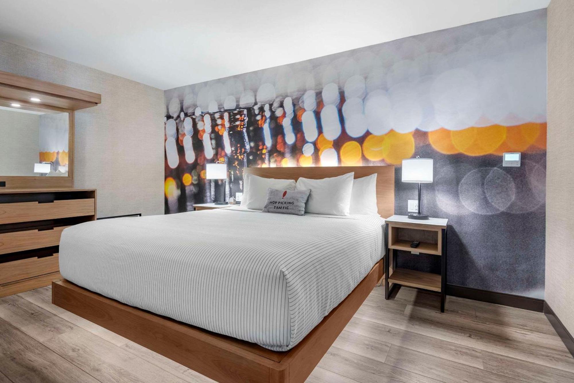 Cambria Hotel Portland Downtown Old Port 外观 照片