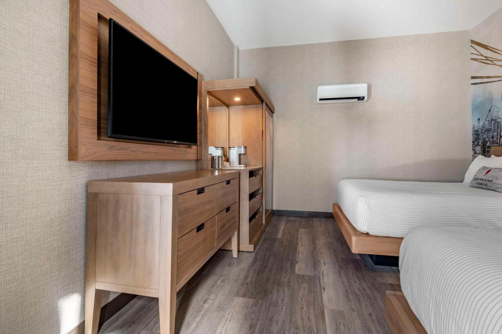Cambria Hotel Portland Downtown Old Port 外观 照片
